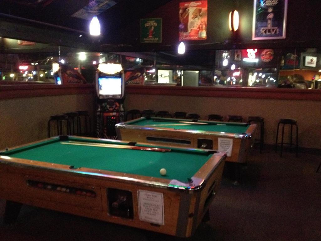 Keystone Motor Inn ブランドン エクステリア 写真